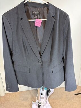 14P EUC Liz Claiborne Women's Gray Tailored Blazer 14 Petite